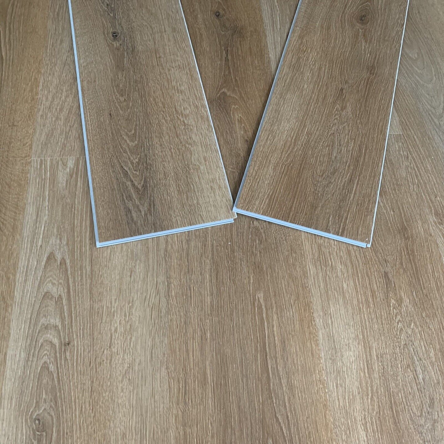 Waterproof Rustic Oak Plank LVT Rigid Core SPC Click Luxury Vinyl Tile Flooring