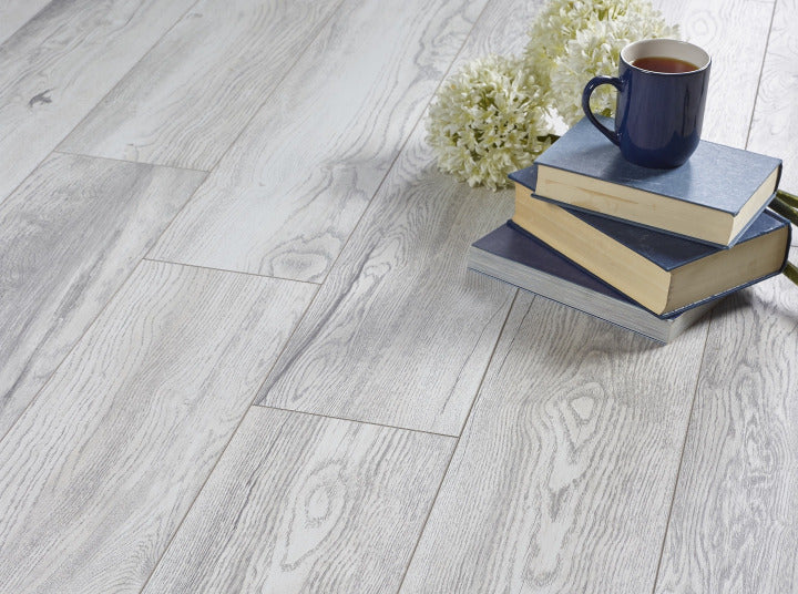 Horizon 12mm Heritage Oak Laminate Flooring