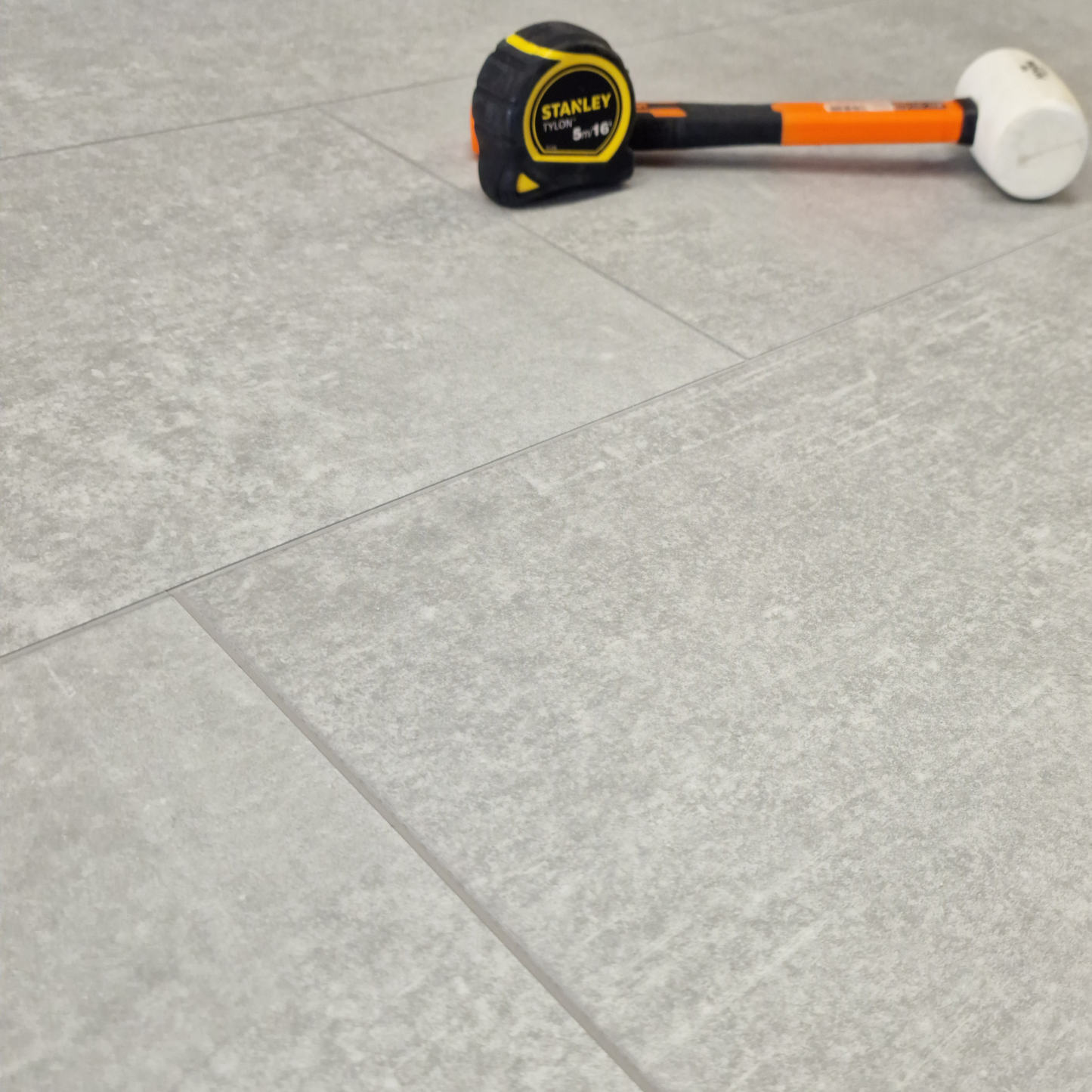 Modena Silverstone Oak Plank LVT Rigid Core SPC Click Luxury Vinyl Tile Flooring