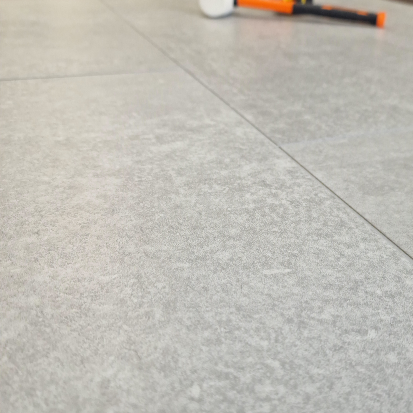 Modena Silverstone Oak Plank LVT Rigid Core SPC Click Luxury Vinyl Tile Flooring