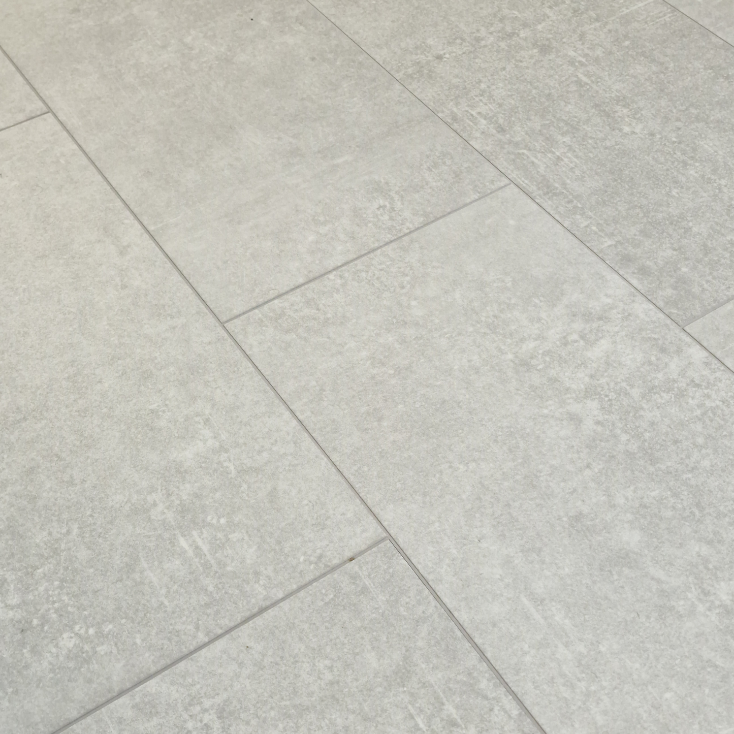 Modena Silverstone Oak Plank LVT Rigid Core SPC Click Luxury Vinyl Tile Flooring
