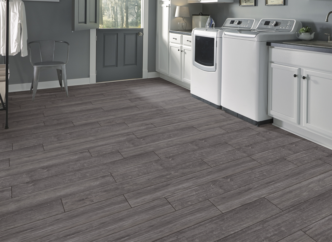 Modern Ash 8mm Laminate Flooring