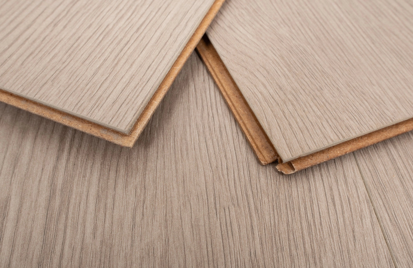 Oakford Fairbourne 8mm Laminate Flooring