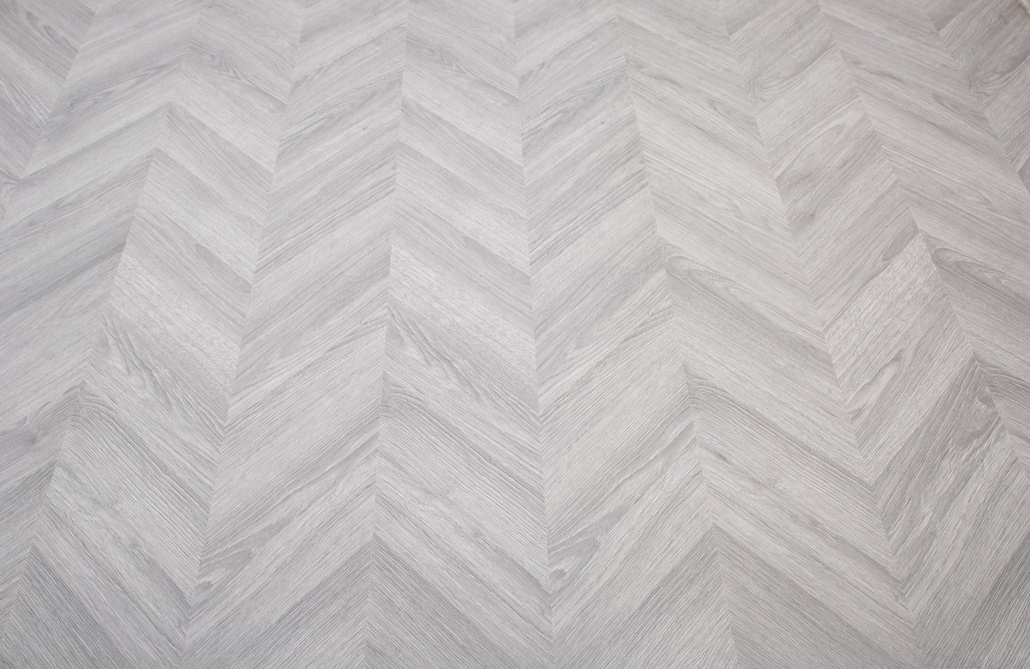 agt-8mm-velmont-oak-chevron-laminate-flooring-9