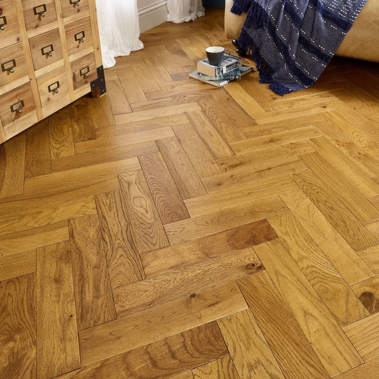 Verona Everton Herringbone Oak Brushed & Lacquered Engineered Wood Flooring