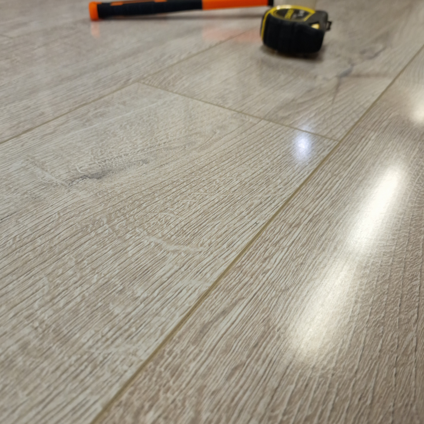 High Gloss Silver 8mm Laminate Flooring