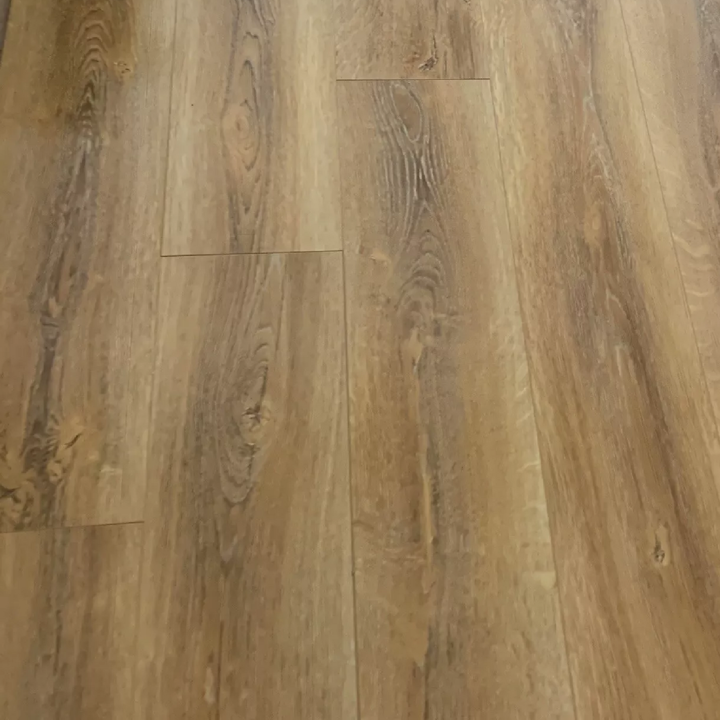 High Gloss Barrel Oak 8mm Laminate Flooring