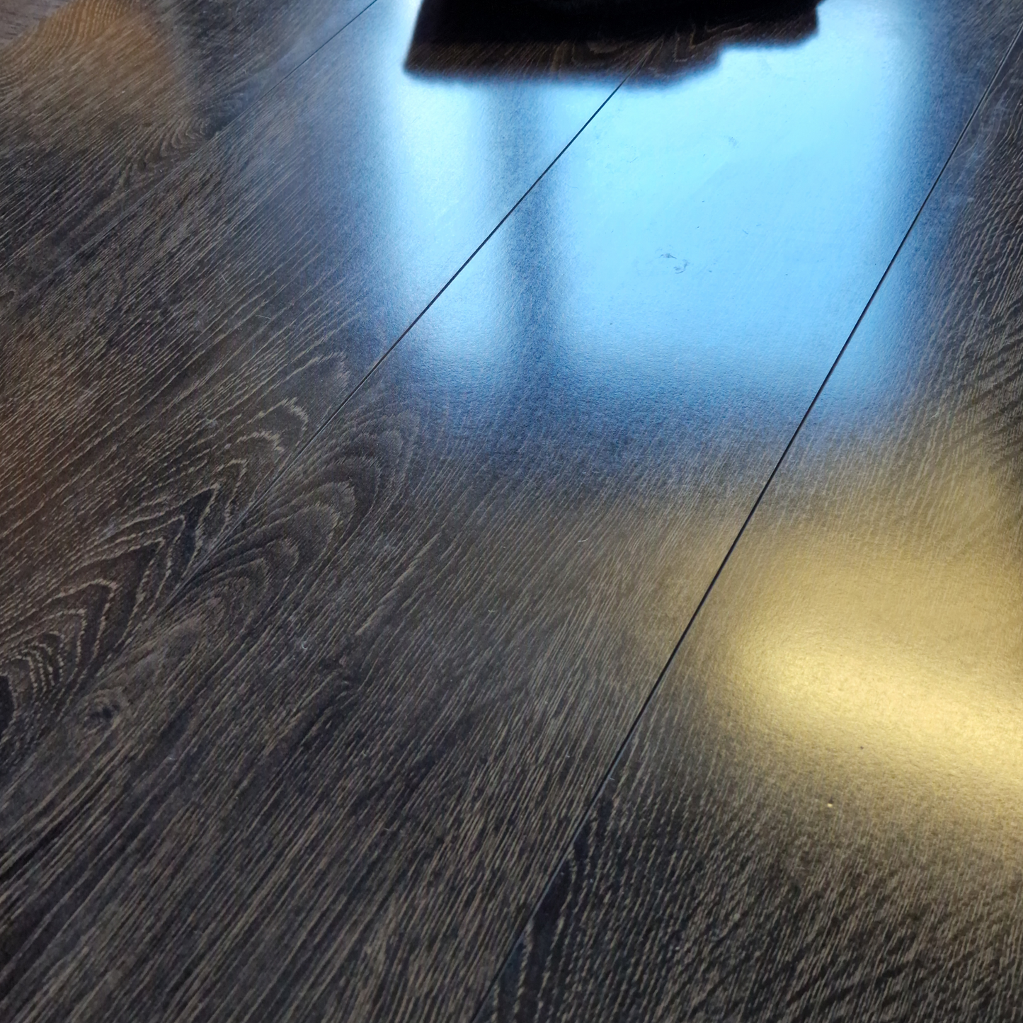 High Gloss Black Granite 8mm Laminate Flooring