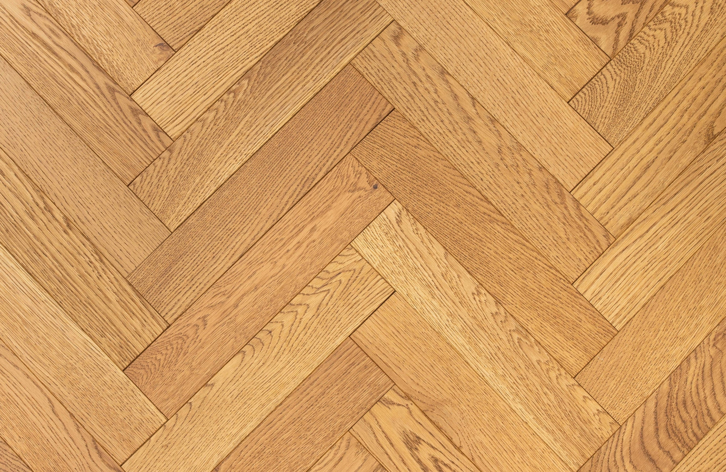 primeline-roston-oak-20mm-herringbone-engineered-wood-flooring-6