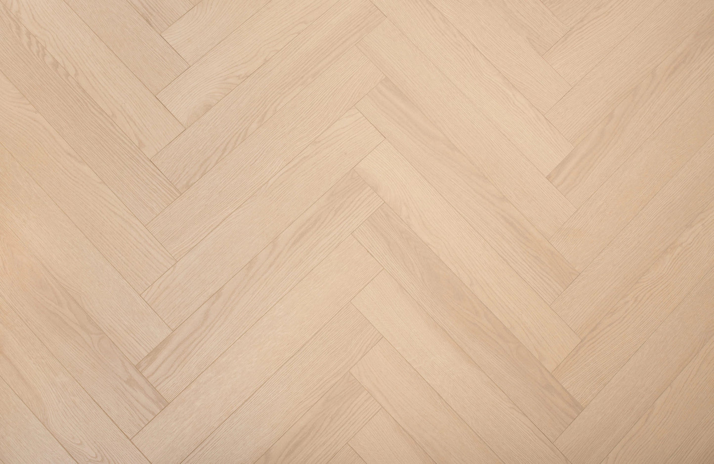 kingsley-8mm-eversham-oak-herringbone-laminate-flooring-4