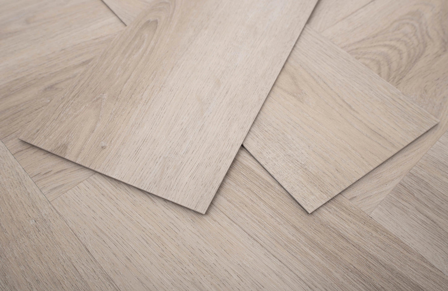 Luma Valleywood Oak 3mm Herringbone Waterproof Glue Down LVT