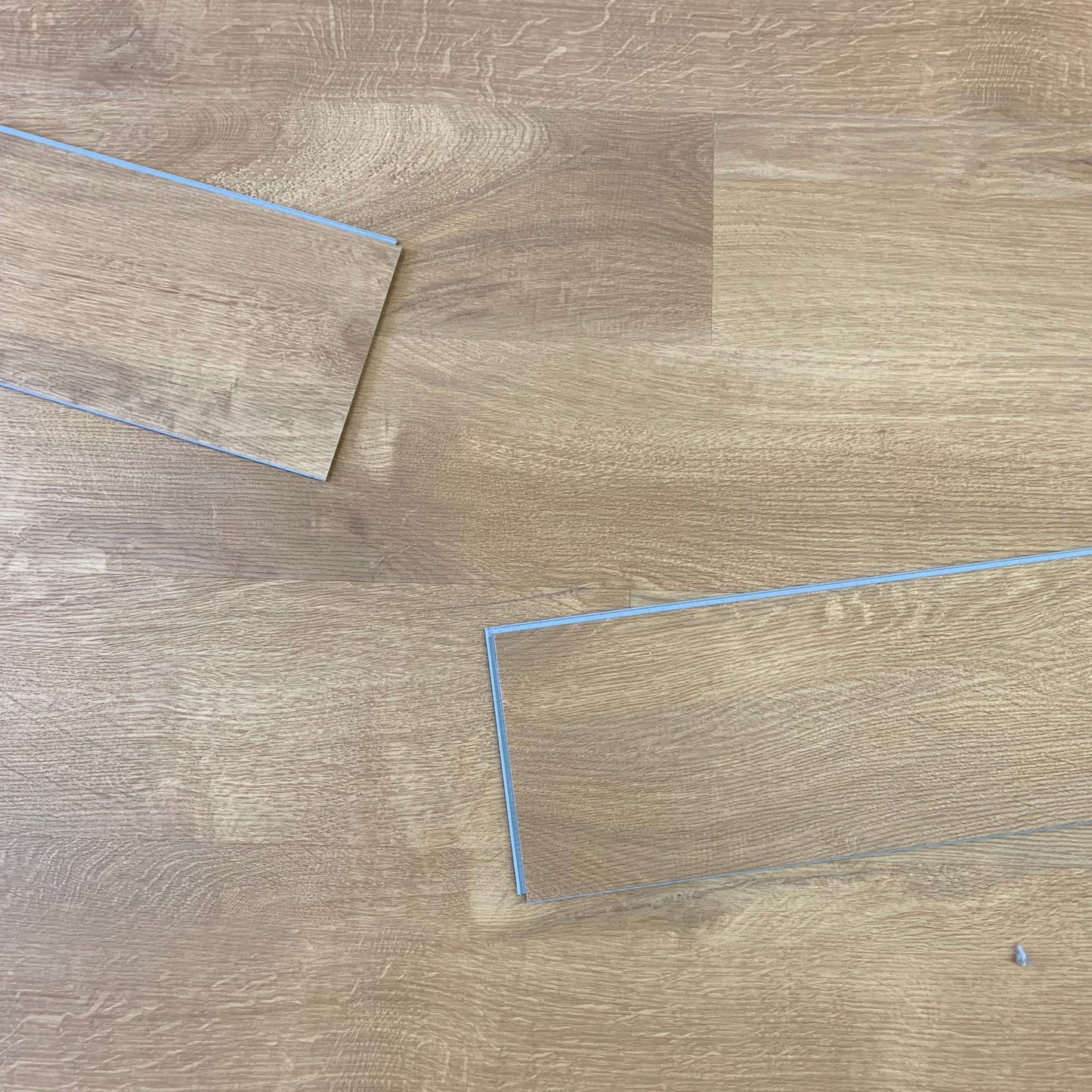 Waterproof Savannah Oak Plank LVT Rigid Core SPC 5.2mm Click Luxury Vinyl Tile Flooring