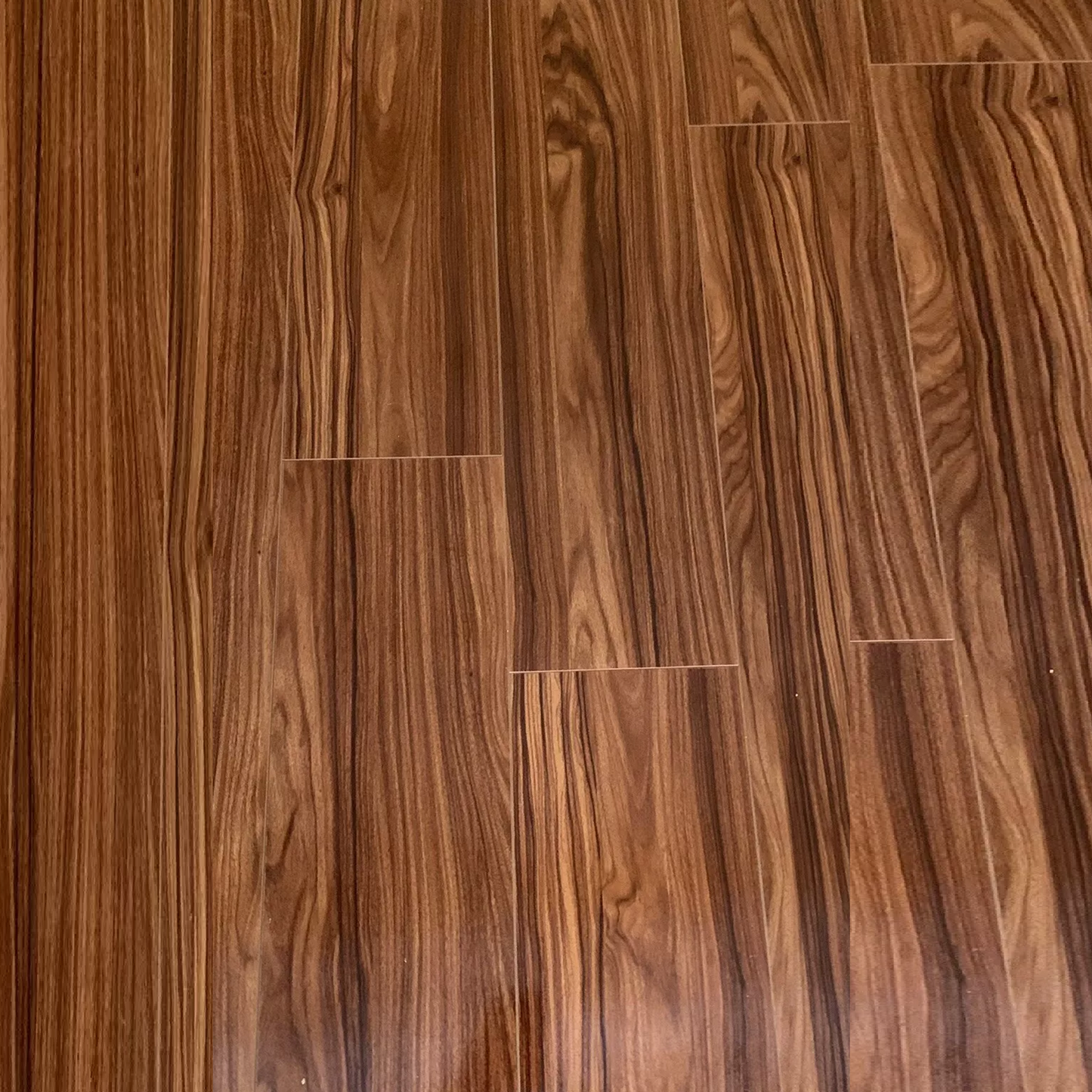 High Gloss Bourbon 8mm Laminate Flooring