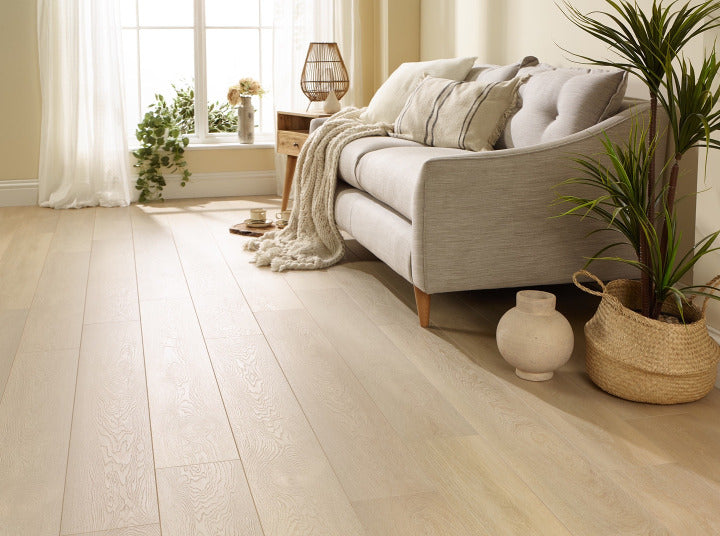 Horizon 12mm Golden Dune Oak Laminate Flooring
