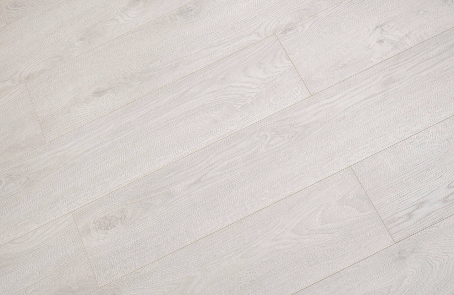 AGT Effect 8mm Laminate Flooring – Eterna