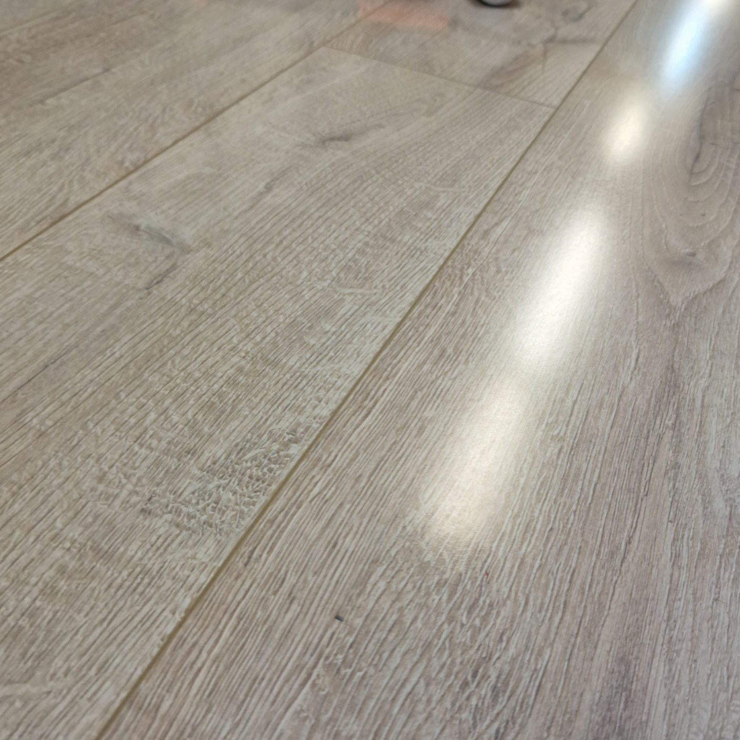 High Gloss Silver 8mm Laminate Flooring