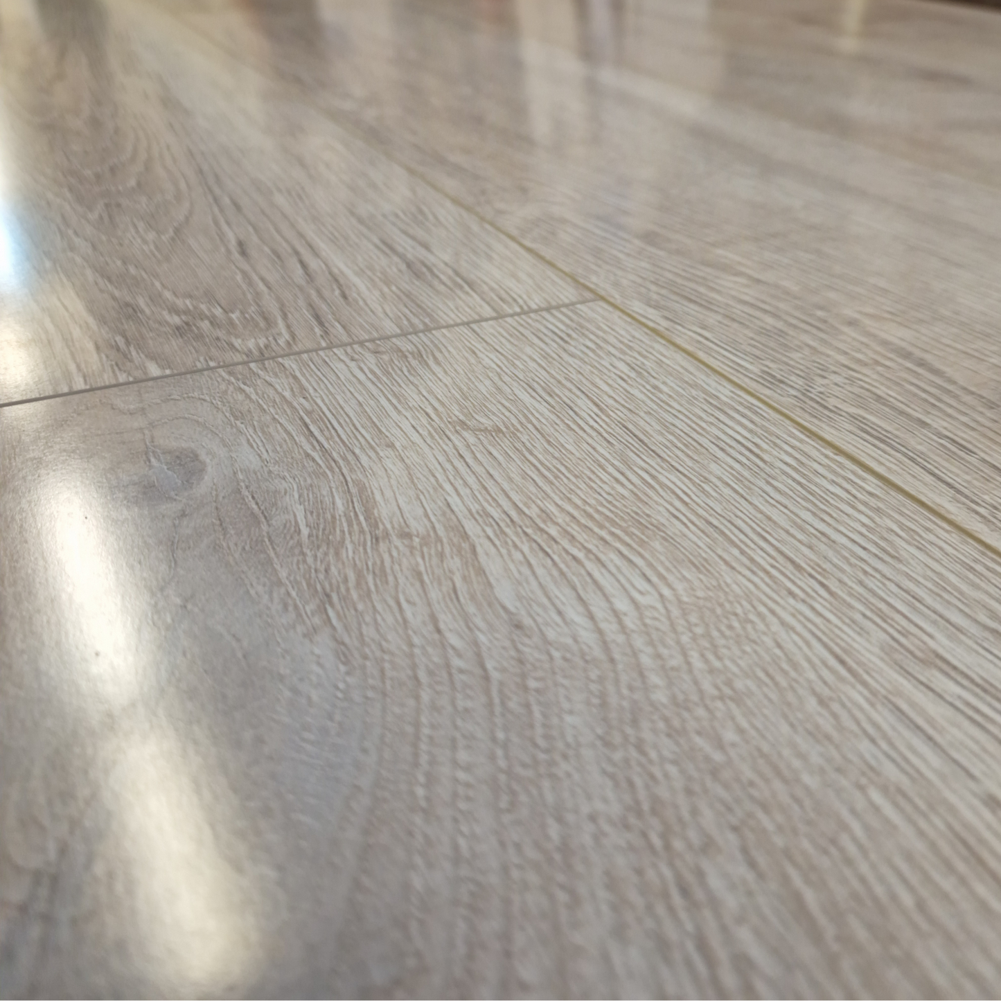 High Gloss Silver 8mm Laminate Flooring