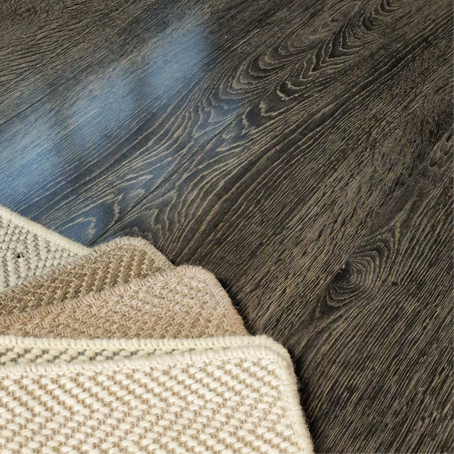 High Gloss Black Granite 8mm Laminate Flooring