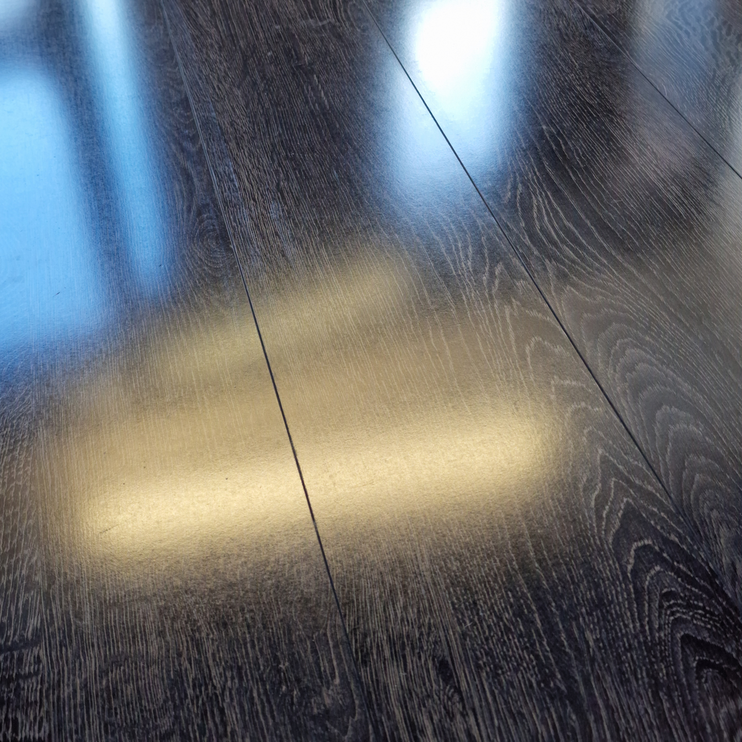 High Gloss Black Granite 8mm Laminate Flooring