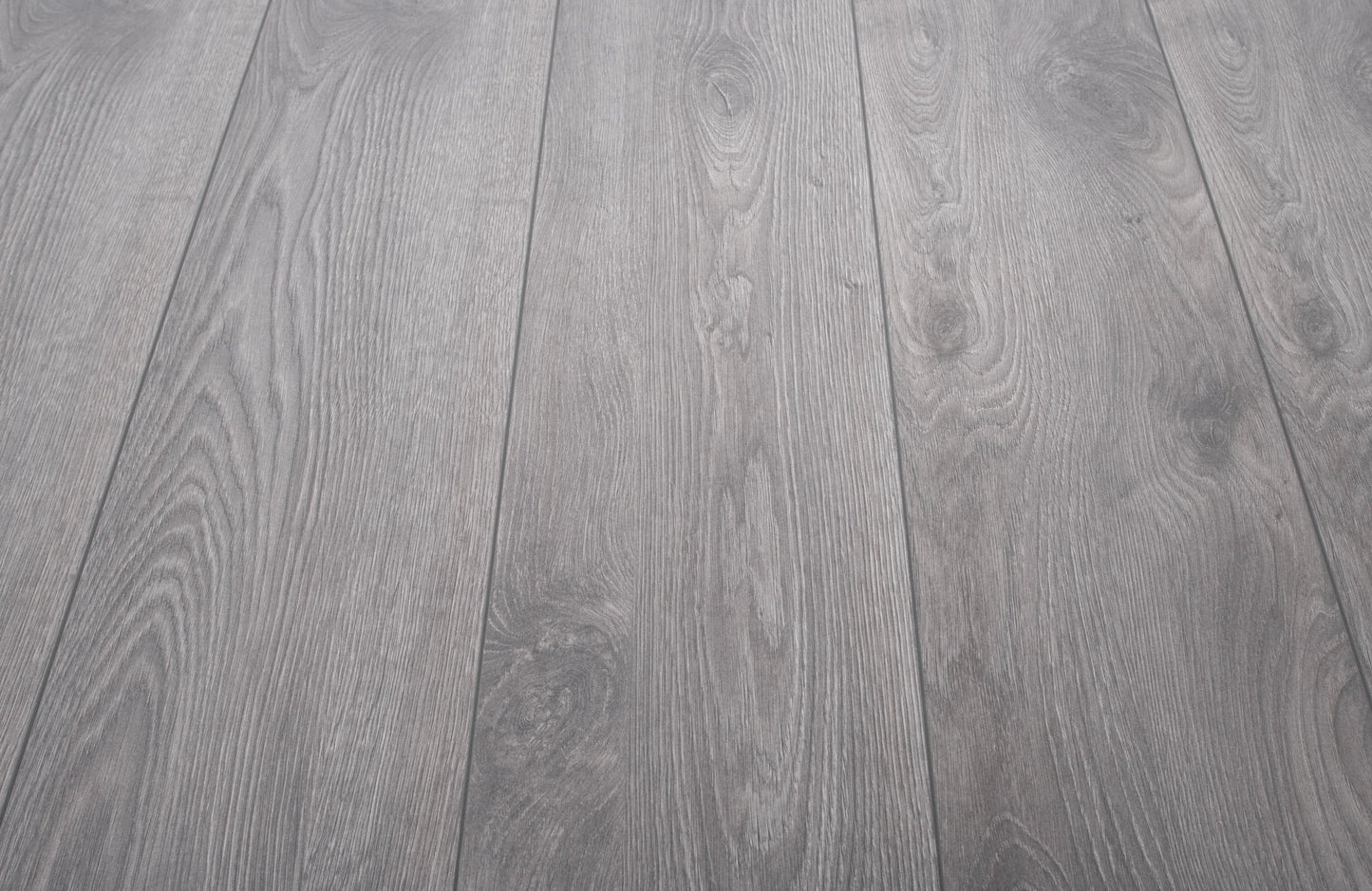 Grey Oak AGT Effect 12mm Laminate Flooring Terra
