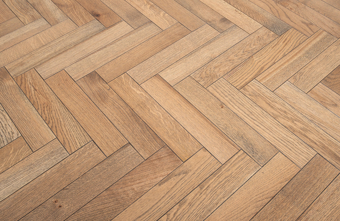 primeline-gresham-oak-20mm-herringbone-engineered-wood-flooring-6