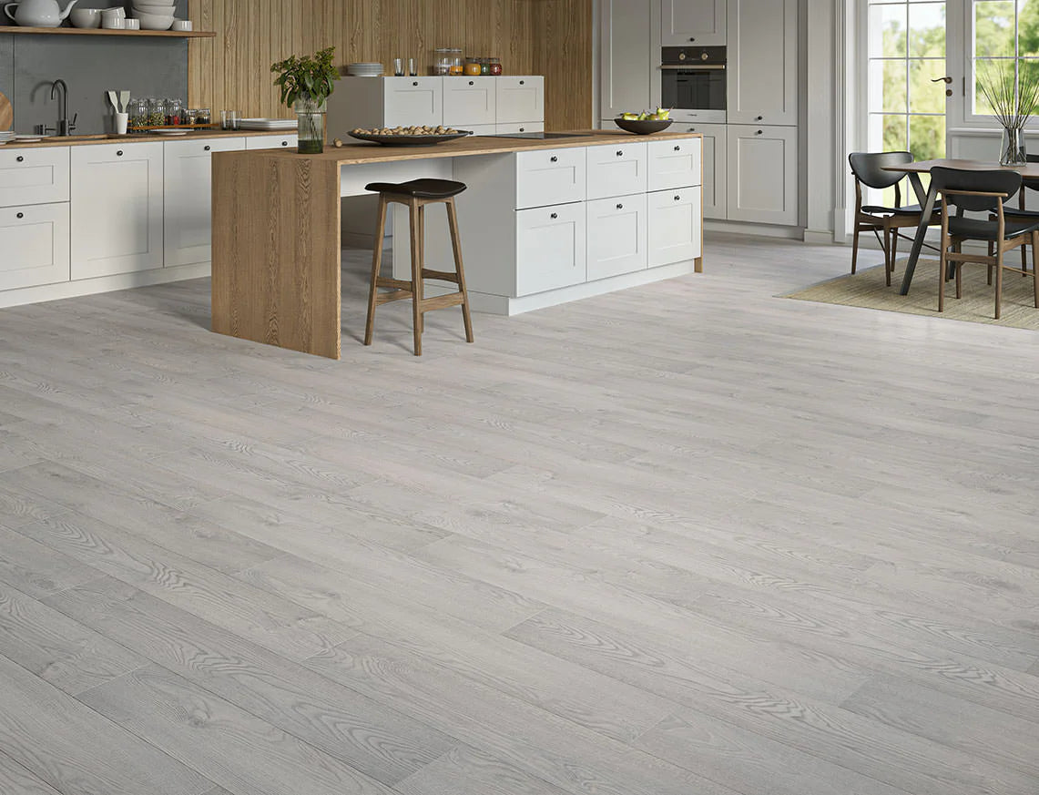 AGT Effect 8mm Laminate Flooring – Elvaris