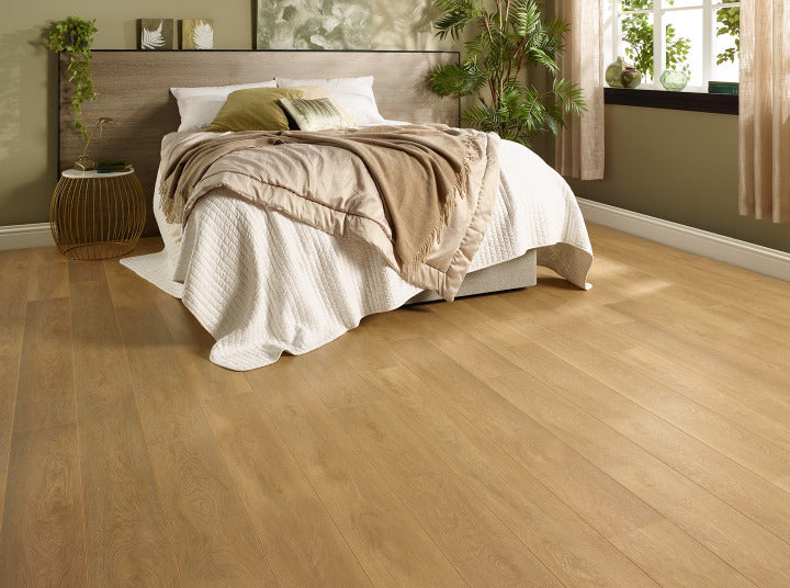 Horizon 12mm Desert Glow Oak Laminate Flooring