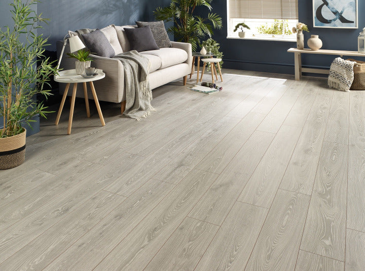 Horizon 12mm Urban Mist Oak Laminate Flooring