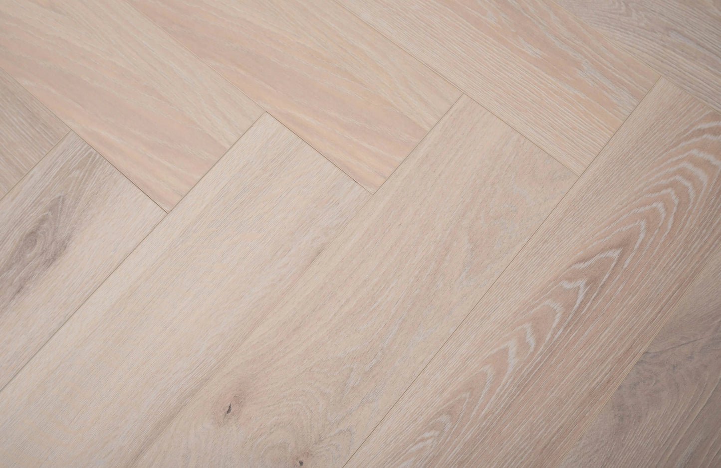 Waterproof Elmhurst Oak 8mm Herringbone LVT Rigid Core SPC 3D Click Luxury Vinyl Tile Flooring