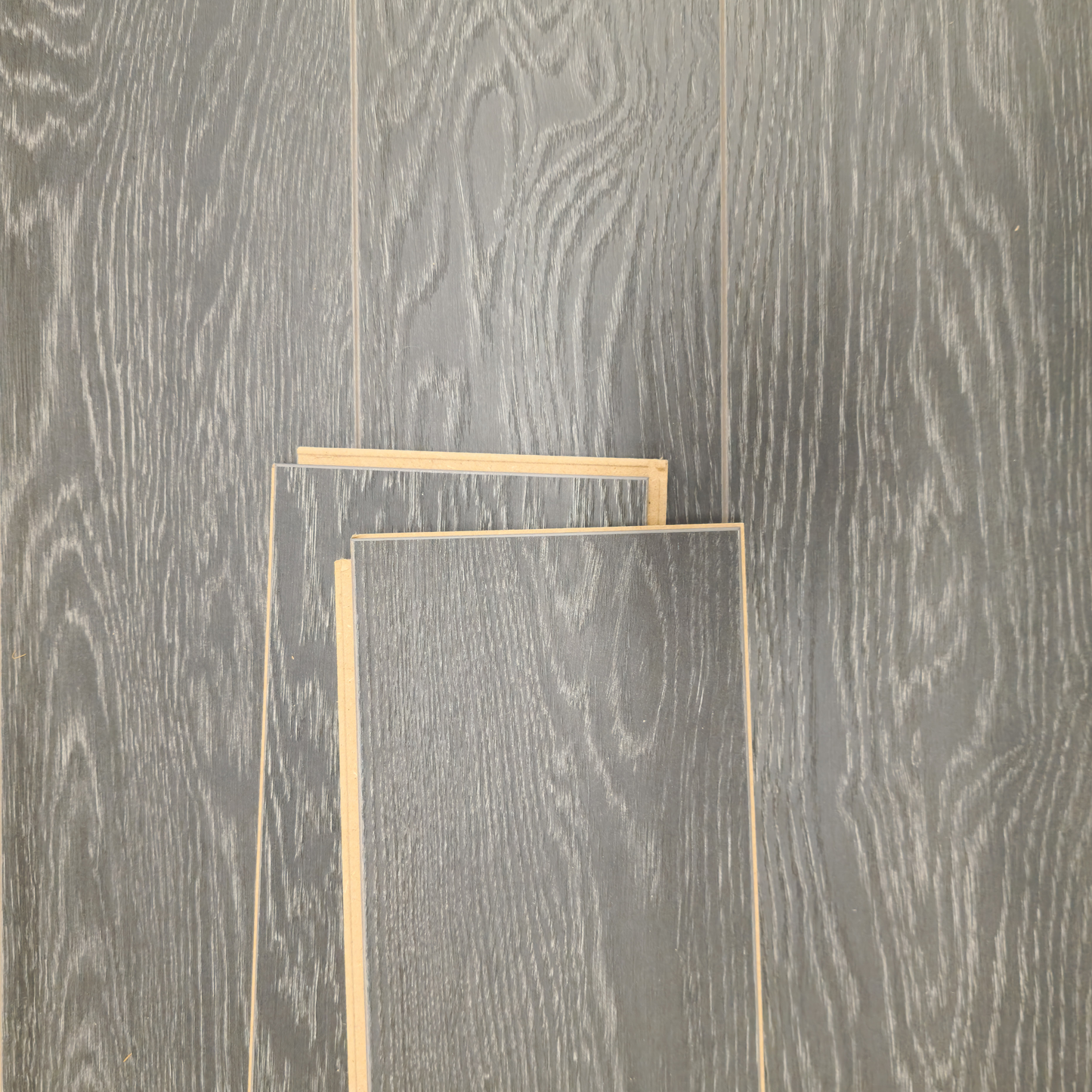 Waterproof Luxury Nordic Grey Oak 12mm Laminate Flooring