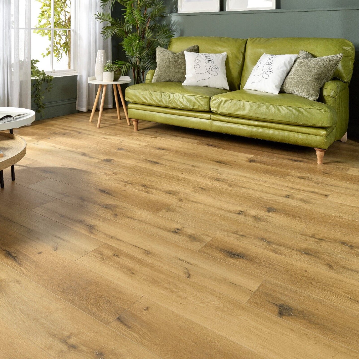 Waterproof Natural Oak Plank LVT Rigid Core SPC Click Luxury Vinyl Tile Flooring 2