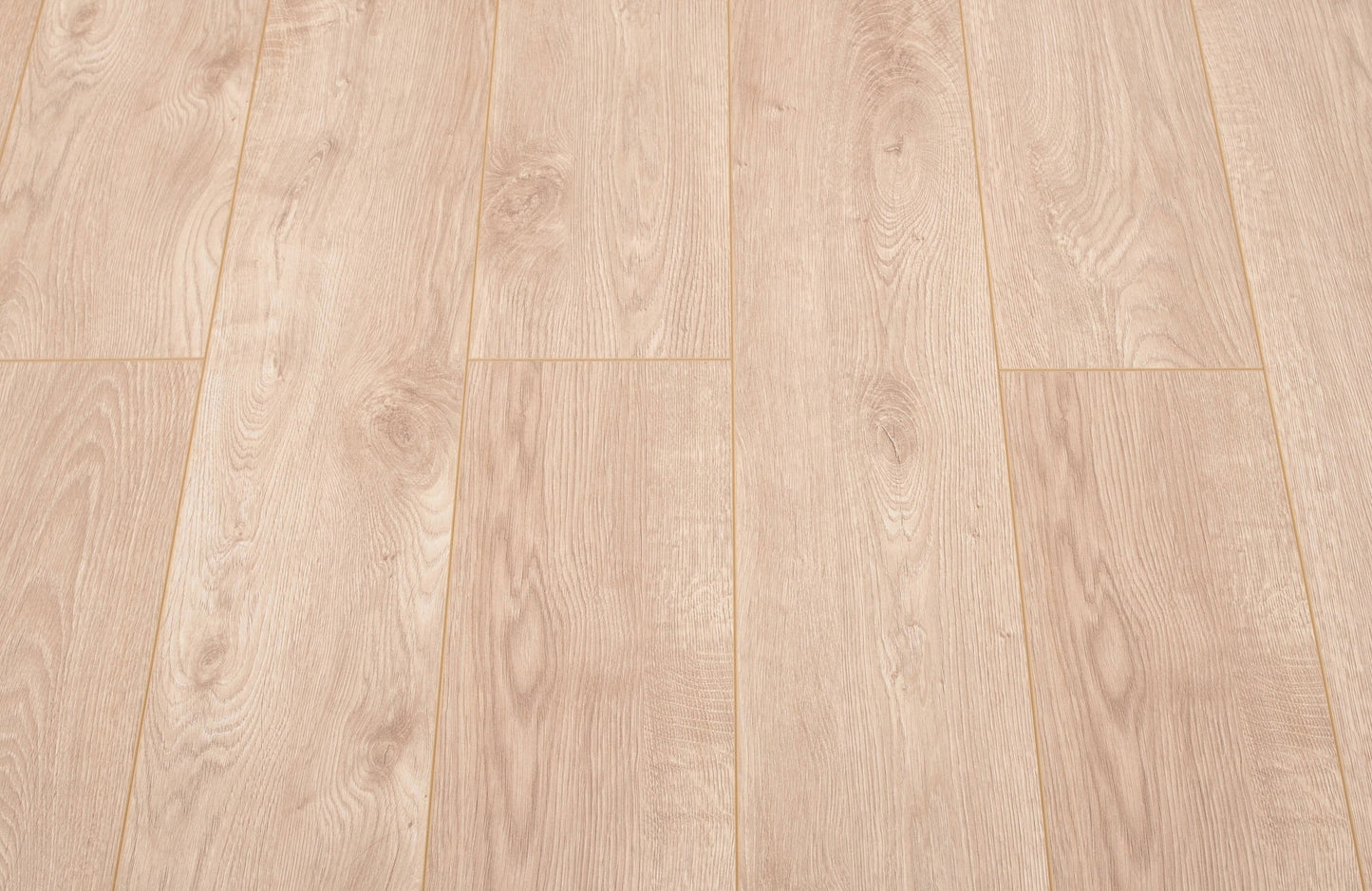 AGT Effect 8mm Laminate Flooring – Solvane