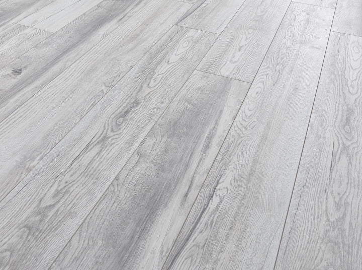 Horizon 12mm Heritage Oak Laminate Flooring