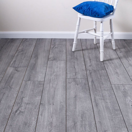 step-click-classic-plus-campus-laminate-flooring-1
