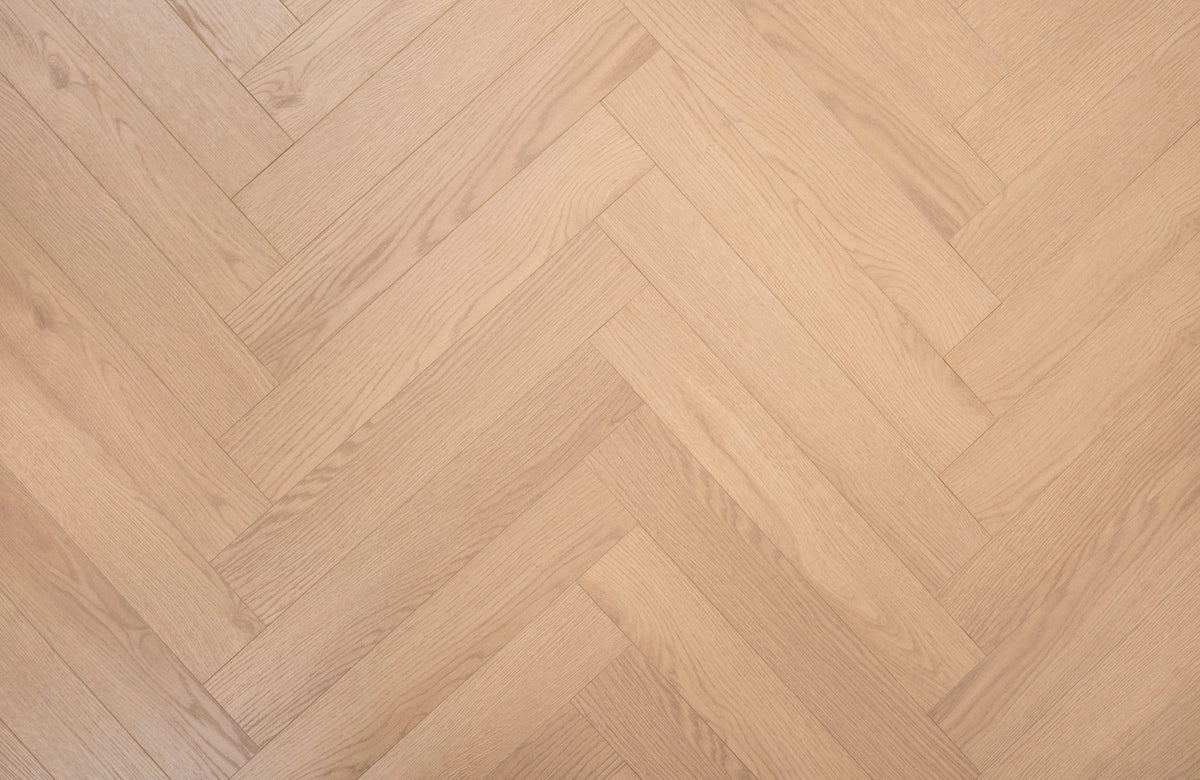 kingsley-12mm-hartington-oak-herringbone-laminate-flooring-3