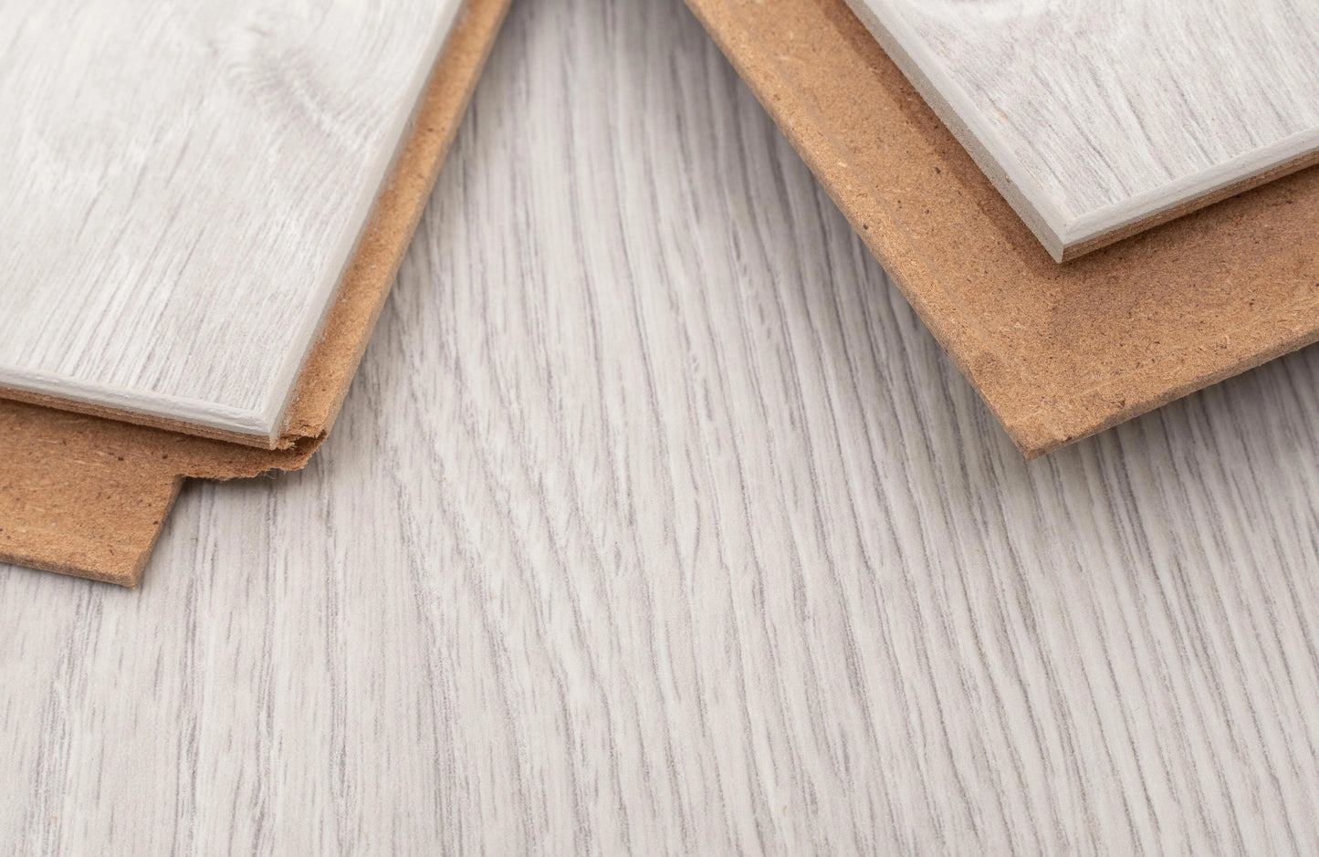 AGT Effect 12mm Laminate Flooring – Eterna