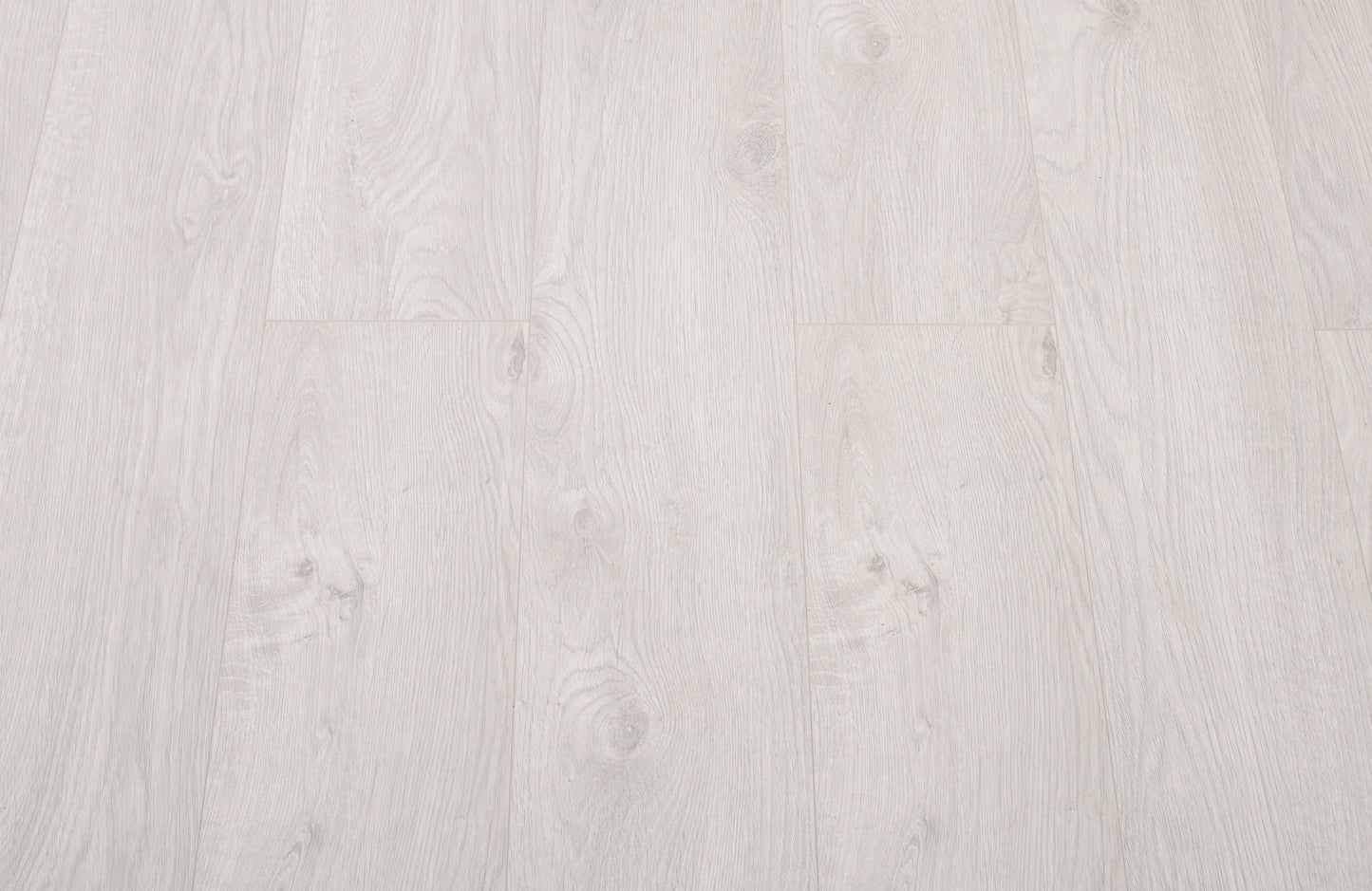 AGT Effect 8mm Laminate Flooring – Eterna