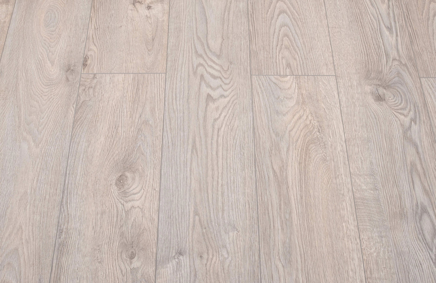 AGT Effect 12mm Laminate Flooring – Thalen