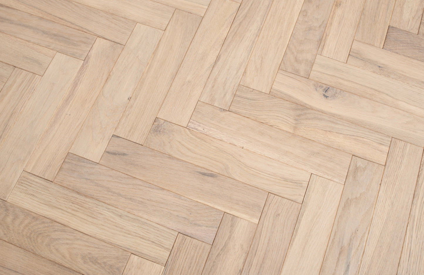PrimeLine Alston Oak 20mm Herringbone Engineered Wood Flooring