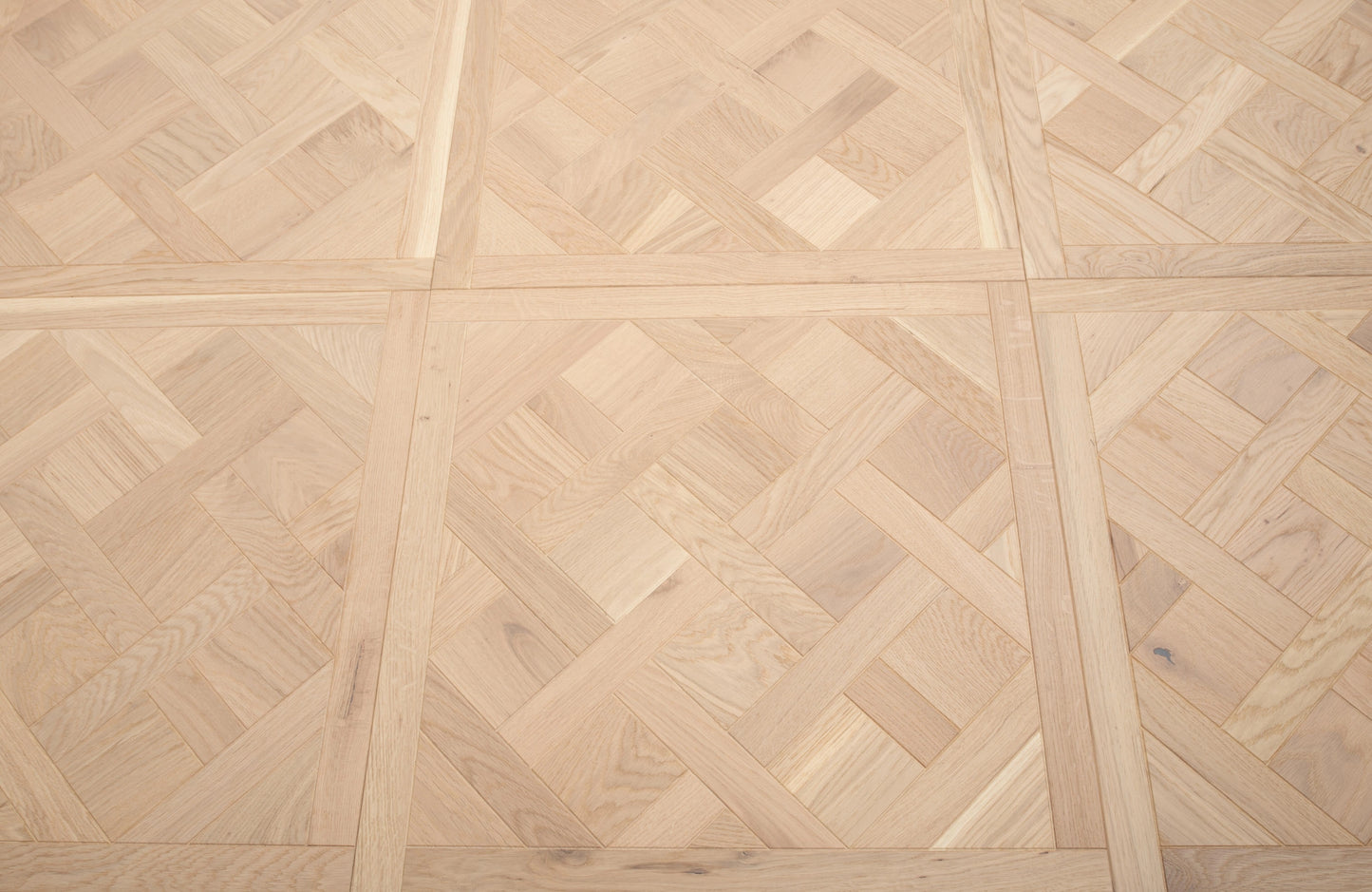 Premium Artisan Oak 14mm Versailles Engineered Wood Flooring