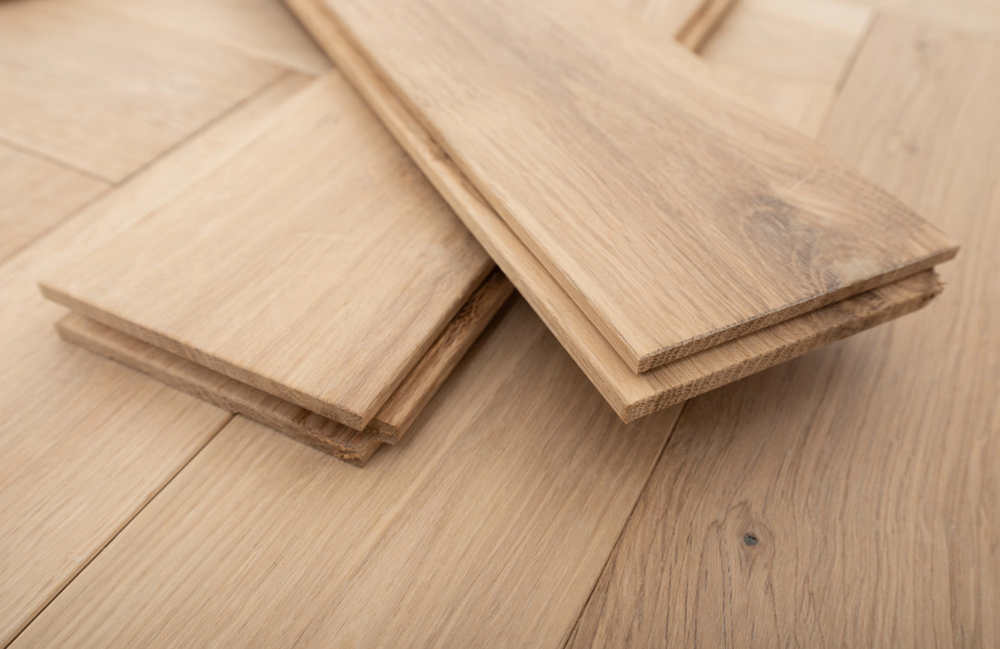 Aureon Timber Solid Oak Herringbone Flooring