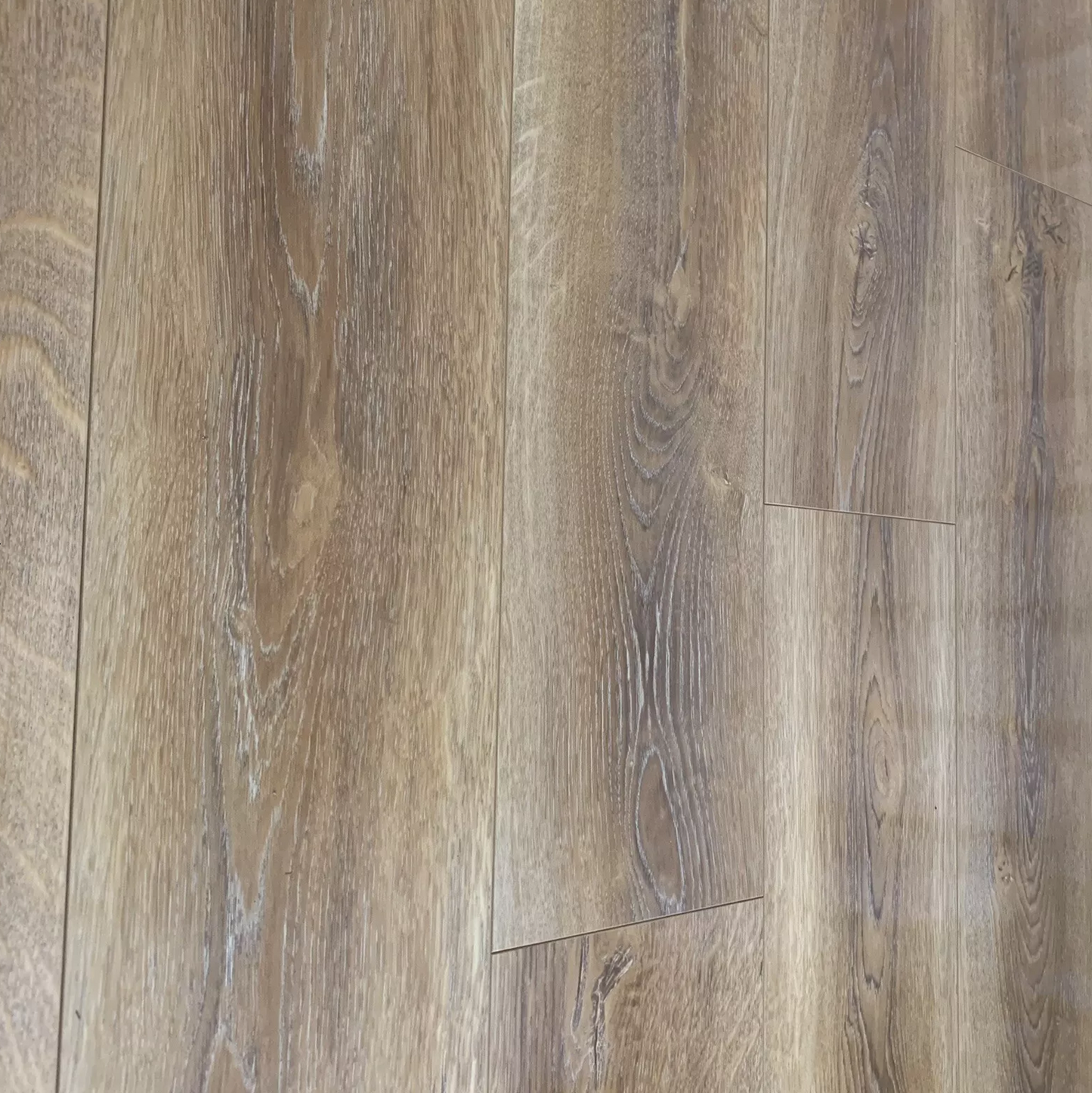 High Gloss Barrel 8mm Laminate Flooring