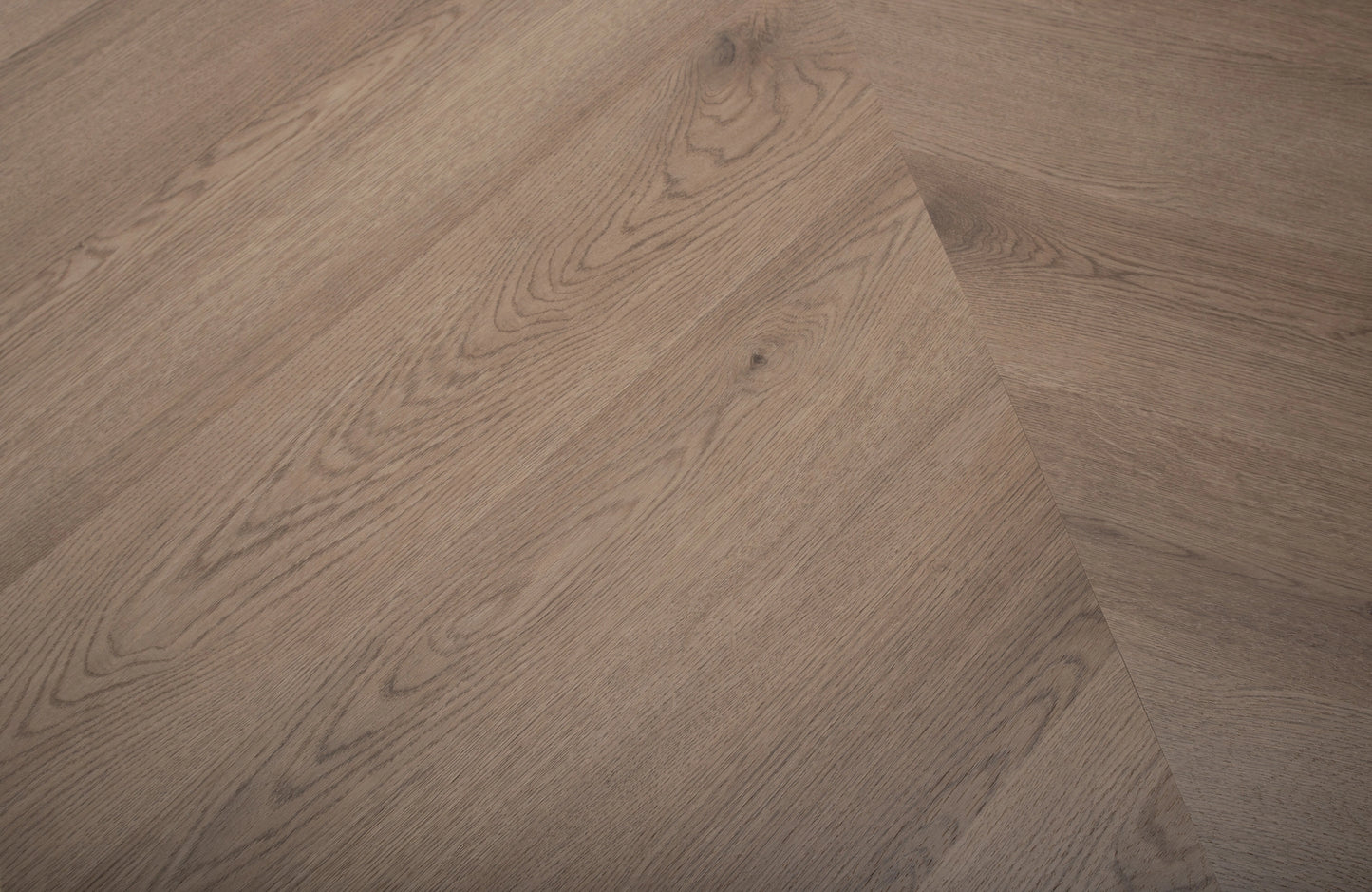 Luma Clayridge Oak 3mm Chevron Glue-Down LVT