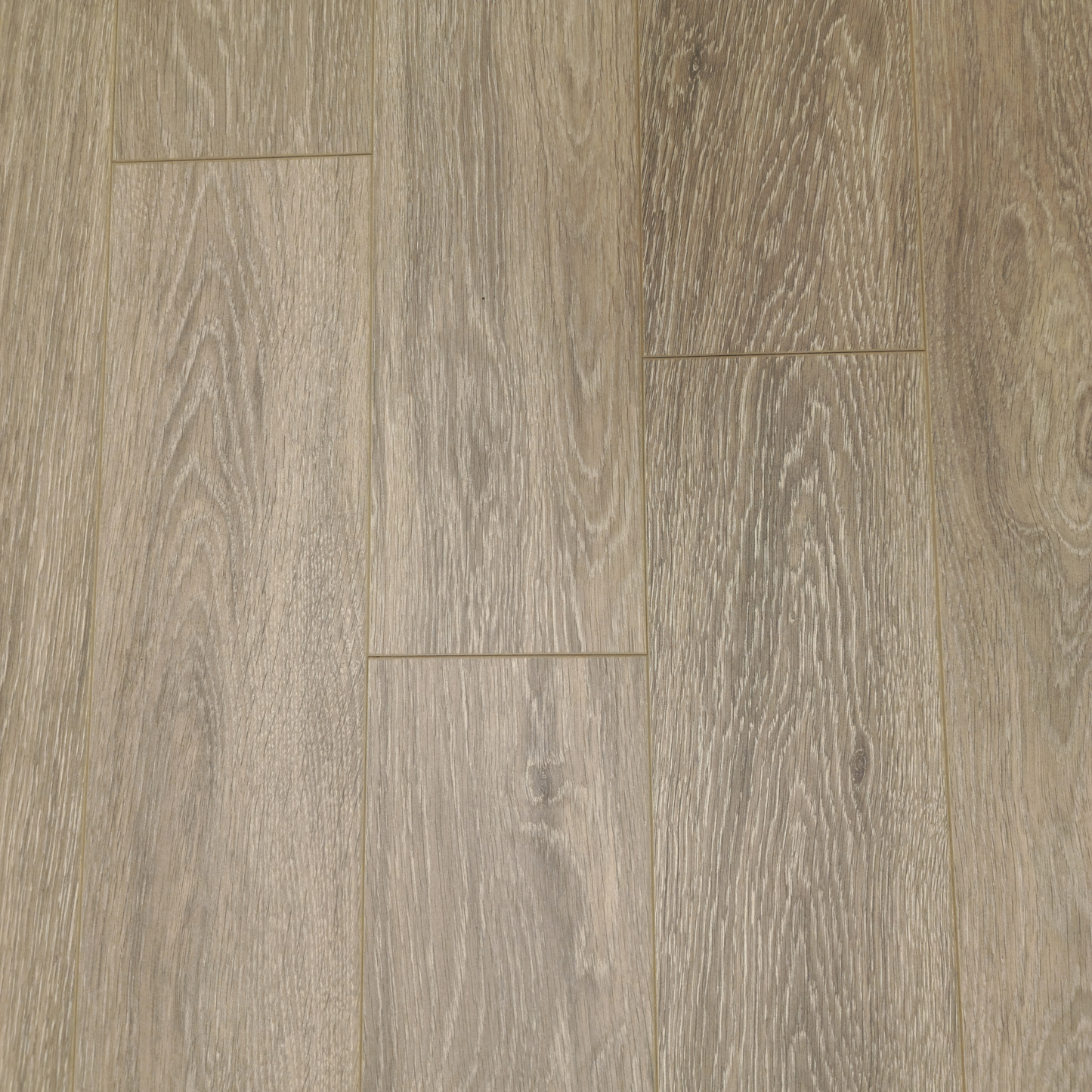 Waterproof Luxury Elmstone Oak 12mm Laminate Flooring