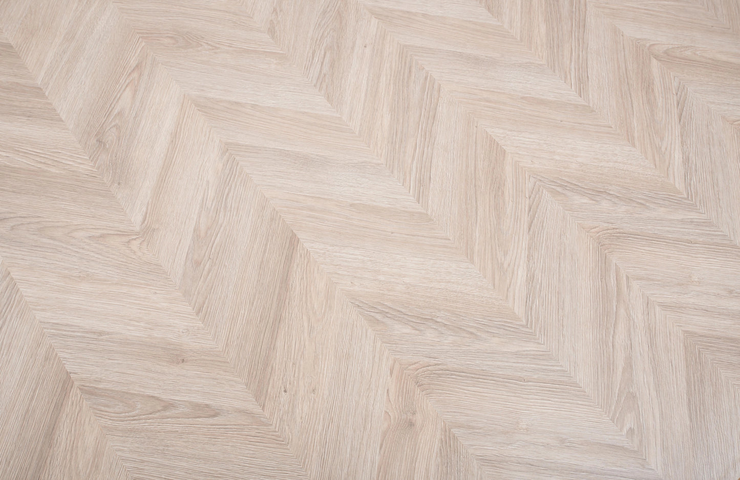 agt-8mm-elvora-oak-chevron-laminate-flooring-6