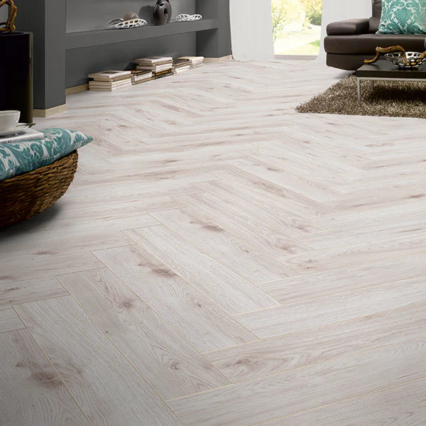 Forenzo 8mm White Oak Herringbone Laminate Flooring