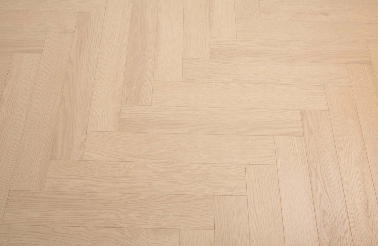 Kingsley 8mm Eversham Oak Herringbone Laminate Flooring