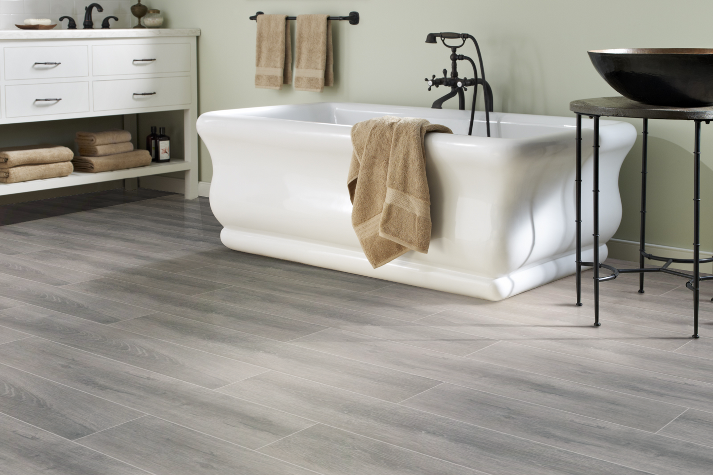 Maplewood Elite XL 12mm Laminate Flooring