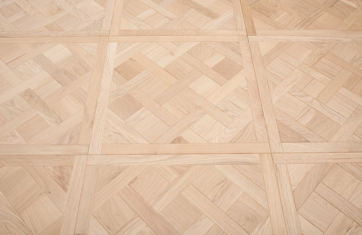 Premium Noble Oak 14mm Versailles Engineered Wood Flooring