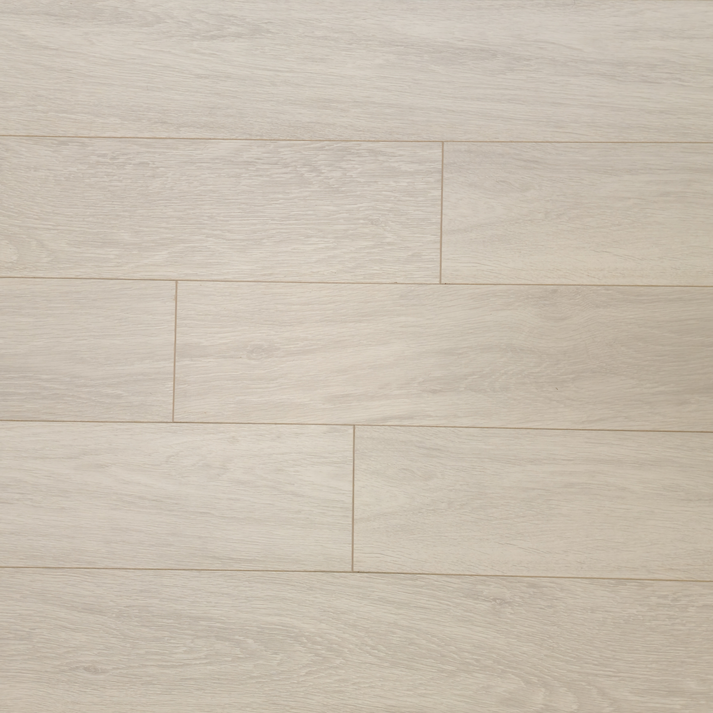 Waterproof Luxury Silverpine Oak 12mm Laminate Flooring